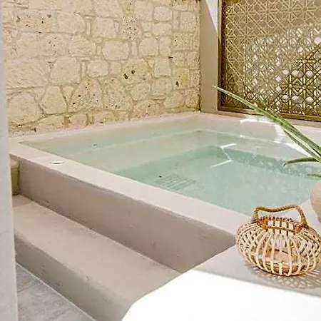 Derin Alacati (adults Only)